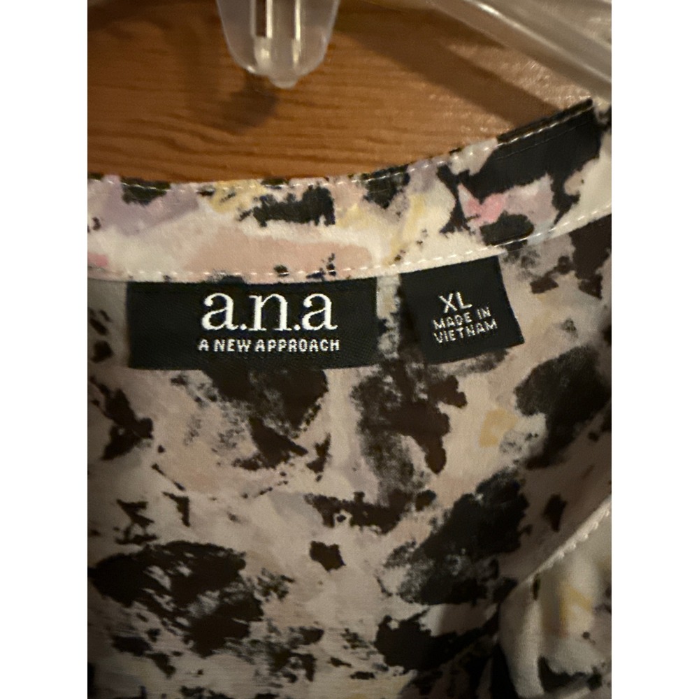 a.n.a A New Approach Women's XL Tunic Top Abstract Print‎ Shirt - Picture 2 of 2